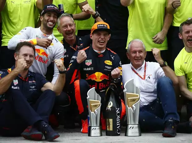 Max Verstappen, Daniel Ricciardo, Christian Horner Titel-Bild zur News: Max Verstappen, Daniel Ricciardo, Christian Horner