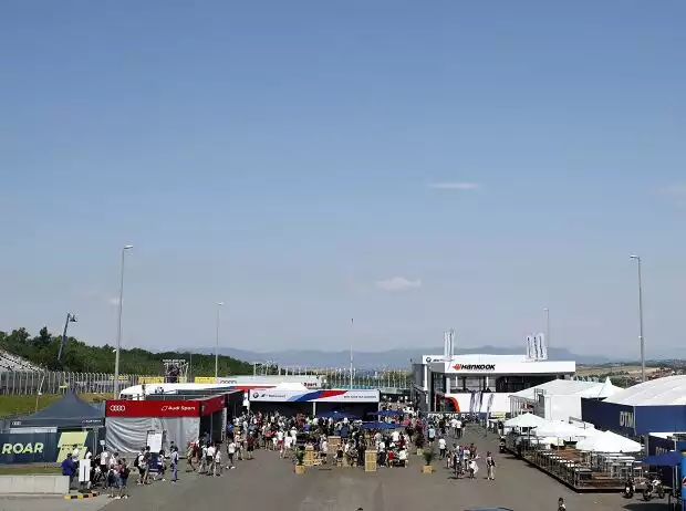 DTM in Ungarn Titel-Bild zur News: DTM in Ungarn