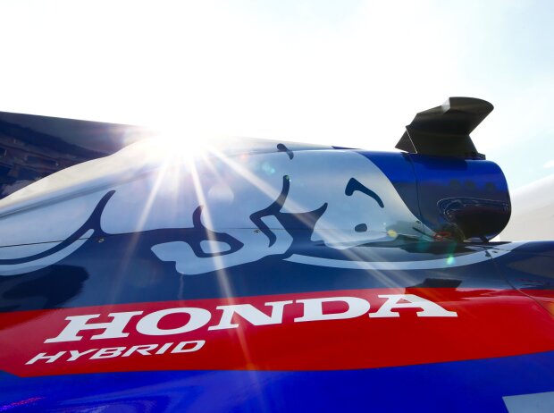Titel-Bild zur News: Schriftzug: Honda Hybrid