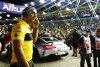 Bild zum Inhalt: Renault-Teamchef lobt: Mitarbeiter schieben ohne Murren Überstunden