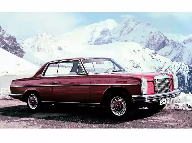 50 Jahre Mercedes Strich-Acht Coupe Titel-Bild zur News: 50 Jahre Mercedes Strich-Acht Coupe
