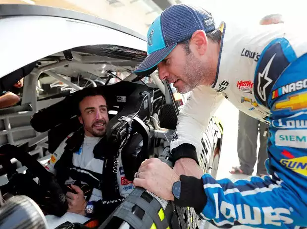 Fernando Alonso, Jimmie Johnson Titel-Bild zur News: Fernando Alonso, Jimmie Johnson