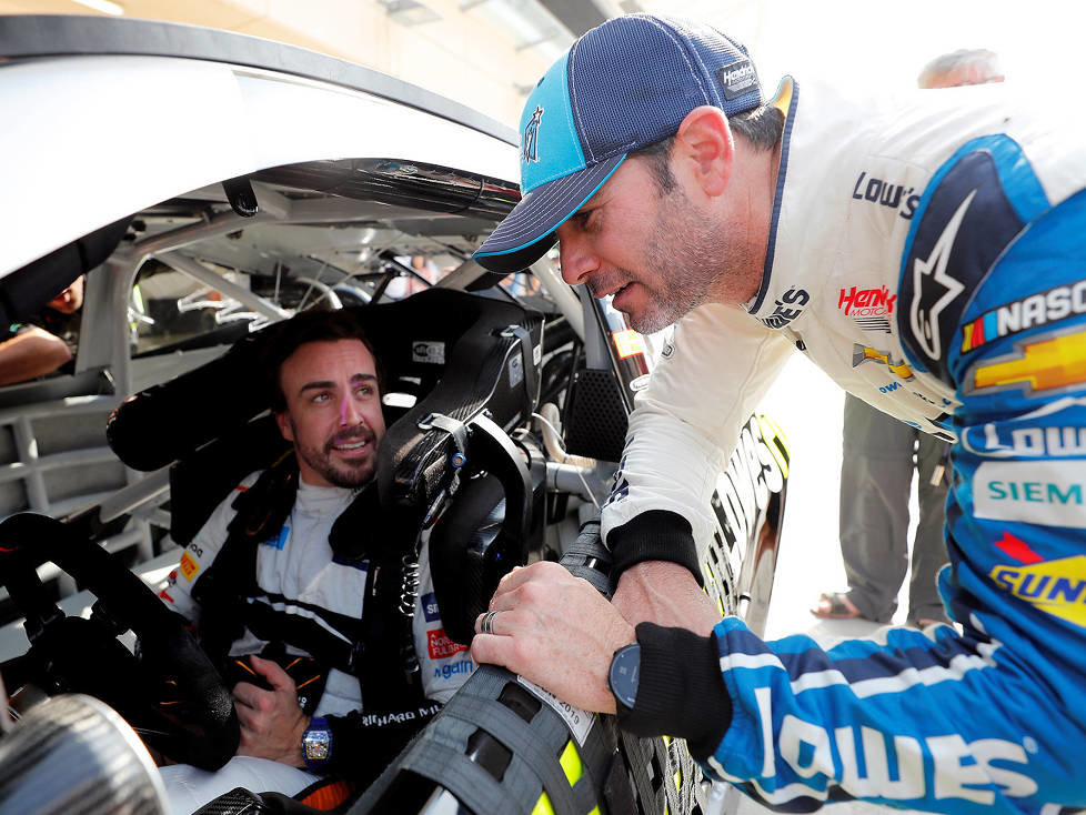Fernando Alonso, Jimmie Johnson