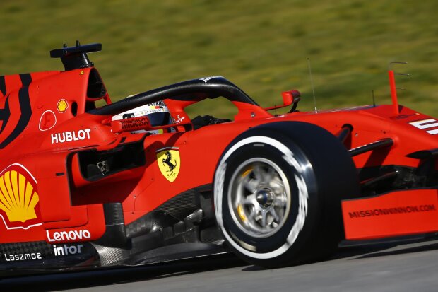 Sebastian Vettel Ferrari Scuderia Ferrari Mission Winnow F1 ~Sebastian Vettel (Ferrari) ~ 