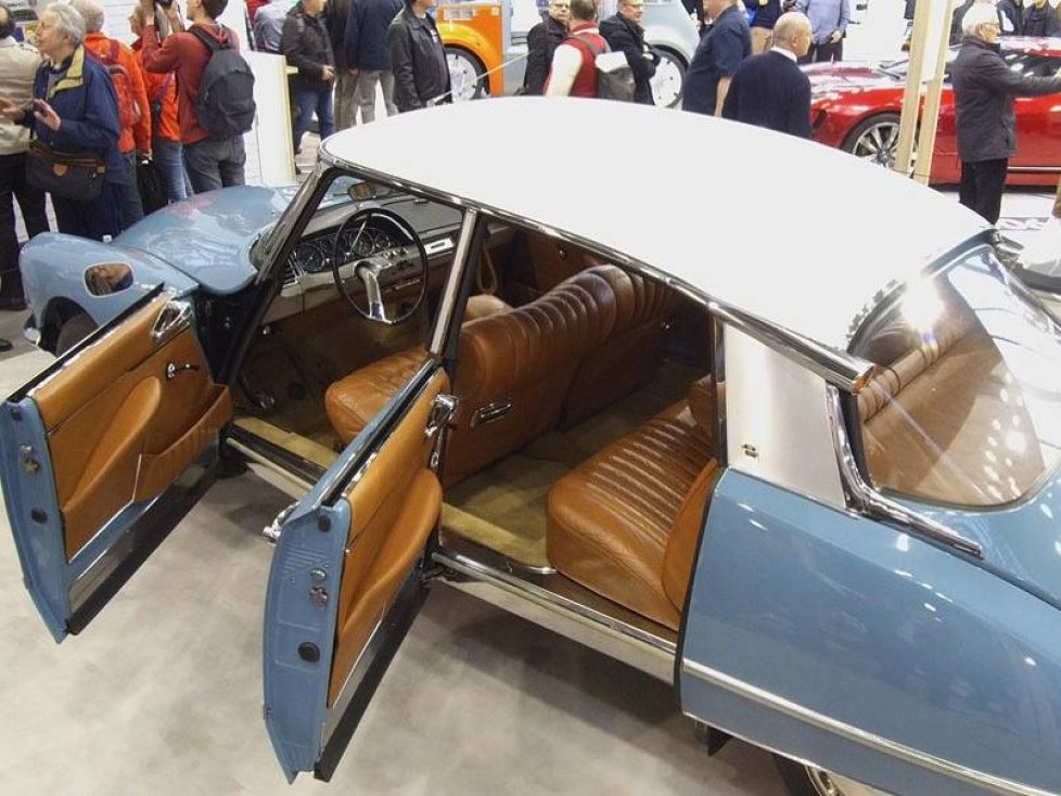 Citroën-Sonderausstellung auf der Rétromobile 2019