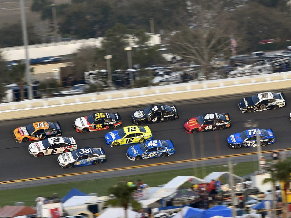 Clint Bowyer, Brad Keselowski, David Ragan