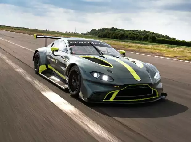 Aston Martin Vantage GT3 2019 Titel-Bild zur News: Aston Martin Vantage GT3 2019