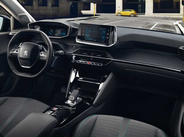 Innenraum und Cockpit des Peugeot 208 (2019)