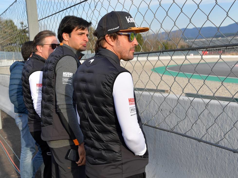 Zak Brown, Carlos Sainz, Fernando Alonso