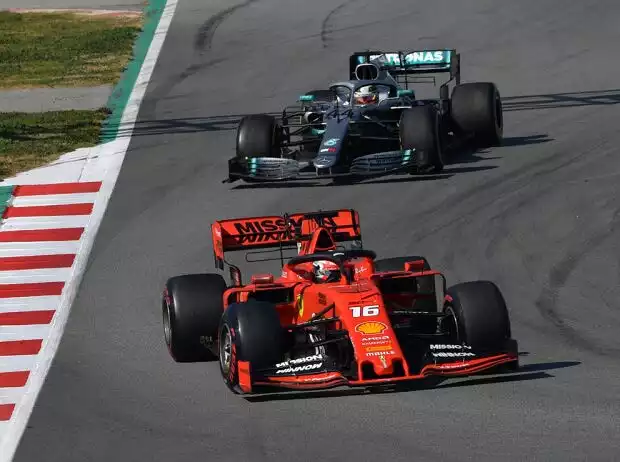 Charles Leclerc, Lewis Hamilton Titel-Bild zur News: Charles Leclerc, Lewis Hamilton