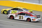 Ryan Blaney (Penske) und Paul Menard (Wood) 