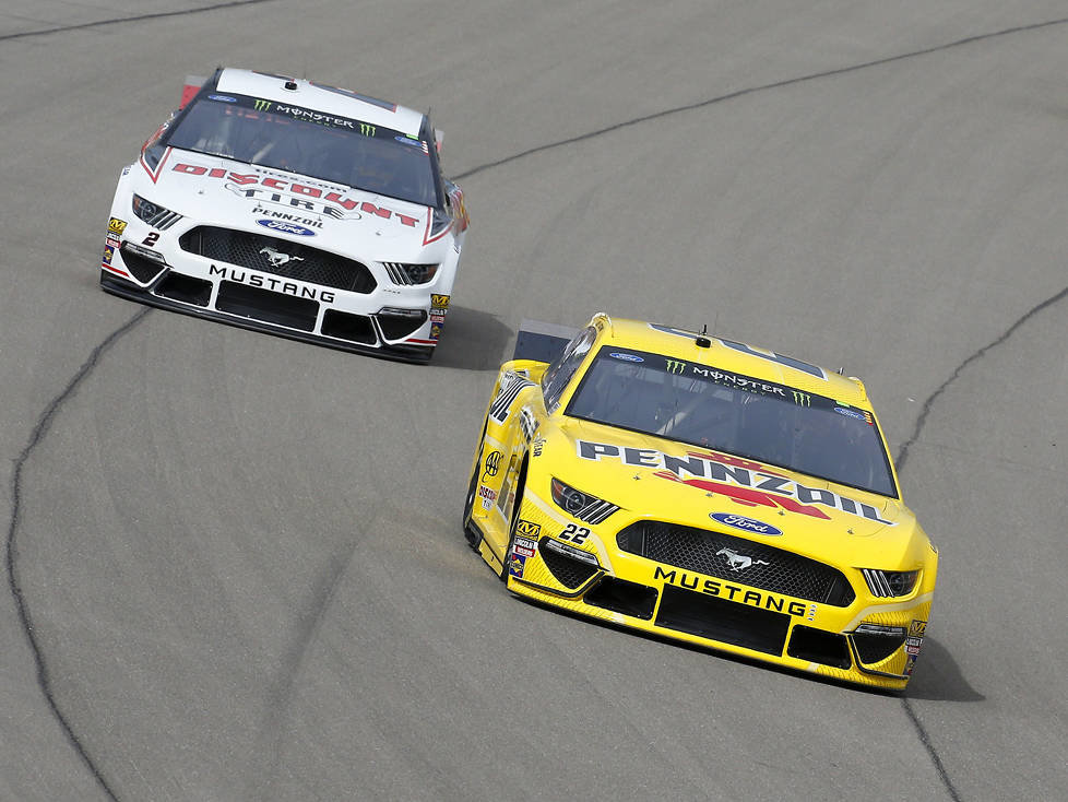 Brad Keselowski, Joey Logano