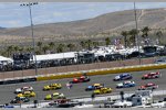 Erik Jones (Gibbs), Alex Bowman (Hendrick) und Joey Logano (Penske) 