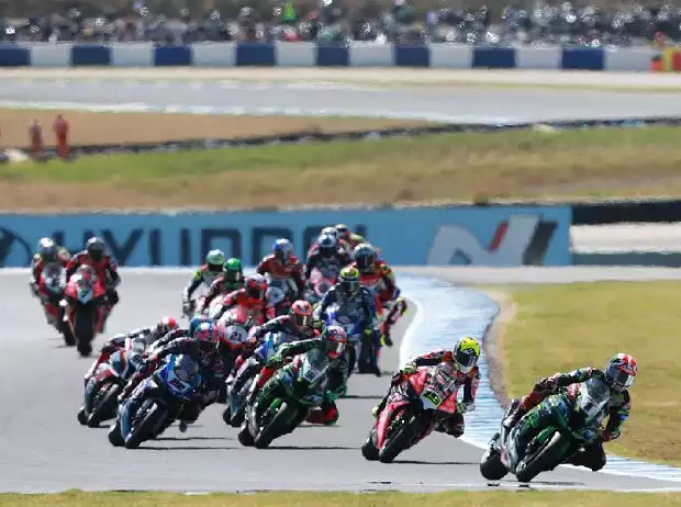 Titel-Bild zur News: WSBK Start