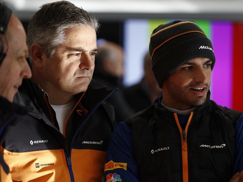 Gil de Ferran, Carlos Sainz