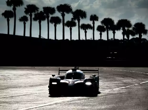 Fernando Alonso, Kazuki Nakajima, Sebastien Buemi Titel-Bild zur News: Fernando Alonso, Kazuki Nakajima, Sebastien Buemi