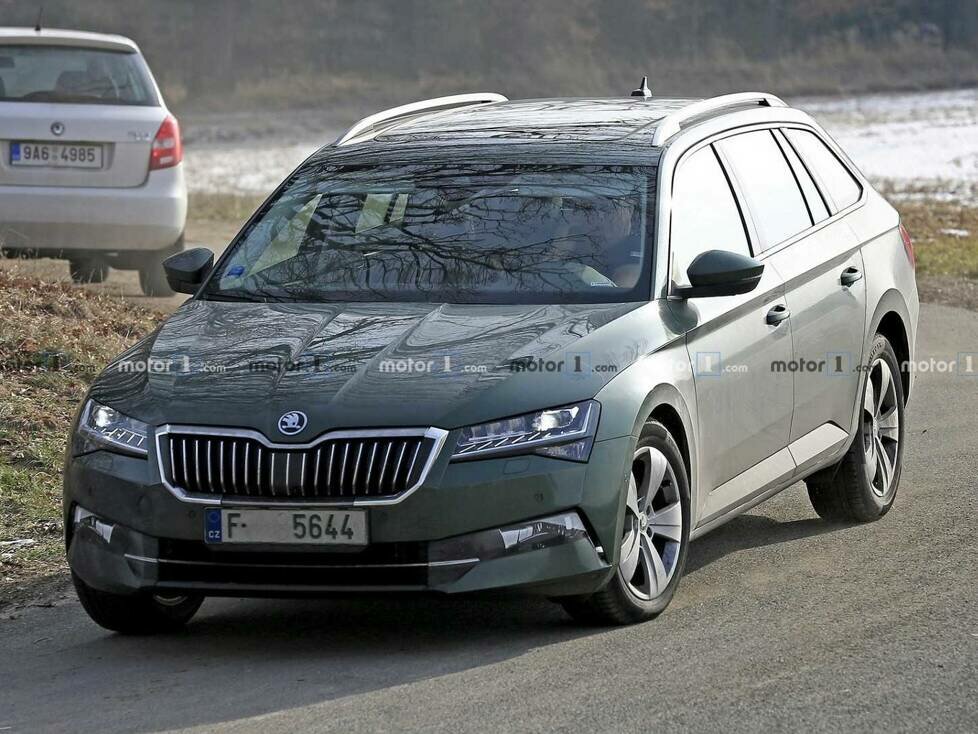 Skoda Superb Combi 2019 Facelift Erlkönig