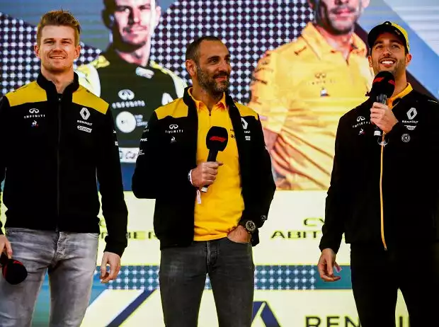 Nico Hülkenberg, Cyril Abiteboul, Daniel Ricciardo Titel-Bild zur News: Nico Hülkenberg, Cyril Abiteboul, Daniel Ricciardo