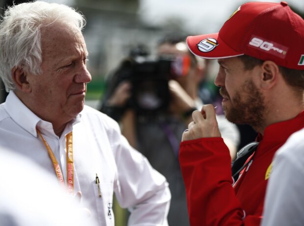 Charlie Whiting, Sebastian Vettel Charlie Whiting, Sebastian Vettel