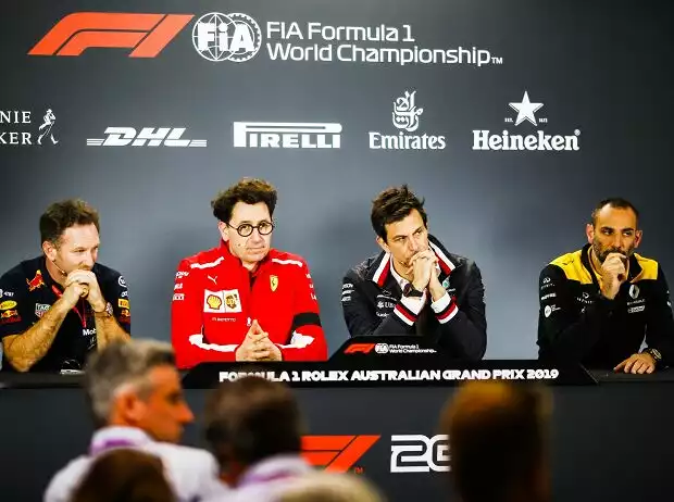 Christian Horner, Toto Wolff, Cyril Abiteboul Titel-Bild zur News: Christian Horner, Toto Wolff, Cyril Abiteboul