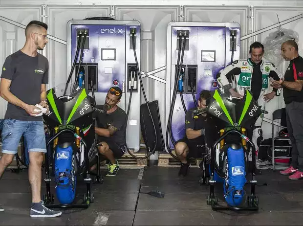 MotoE Titel-Bild zur News: MotoE