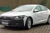 Bild zum Inhalt: Opel Insignia (2020) Facelift: Erlkönig versteckt neues Front-Design