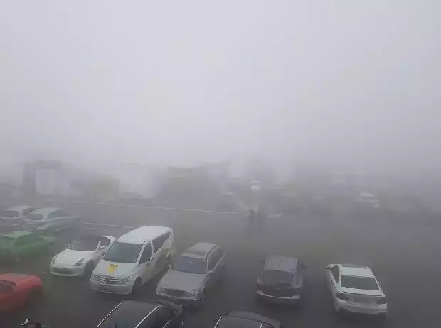 Nürburgring-Fahrerlager, Paddock, Nebel Titel-Bild zur News: Nürburgring-Fahrerlager, Paddock, Nebel