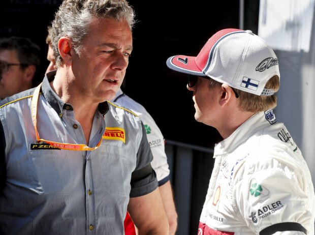 Titel-Bild zur News: Mario Isola und Kimi Räikkönen