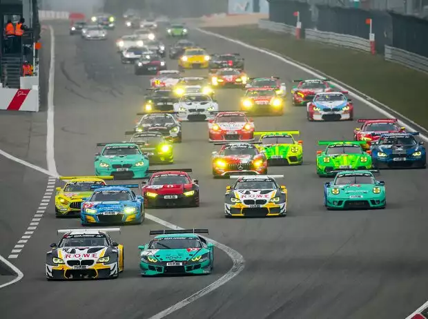 Start zum VLN-Saisonauftakt 2019 auf dem Nürburgring Titel-Bild zur News: Start zum VLN-Saisonauftakt 2019 auf dem Nürburgring