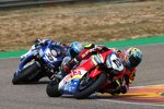 Leon Camier vor Marco Melandri