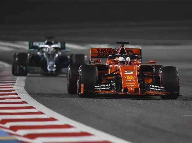 Titel-Bild zur News: Sebastian Vettel, Lewis Hamilton