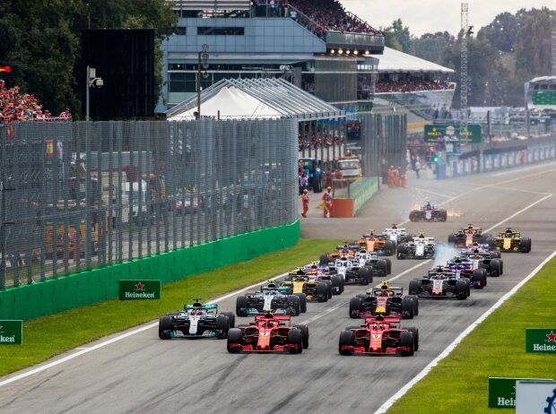 Start in Monza: Kimi Räikkönen, Sebastian Vettel, Lewis Hamilton, Valtteri Bottas, Max Verstappen
