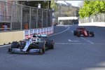 Lewis Hamilton (Mercedes) und Charles Leclerc (Ferrari) 