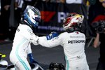 Valtteri Bottas (Mercedes) und Lewis Hamilton (Mercedes) 