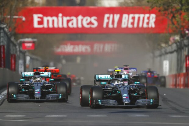 Valtteri Bottas Lewis Hamilton Mercedes Mercedes-AMG Petronas Motorsport F1 ~Valtteri Bottas (Mercedes) und Lewis Hamilton (Mercedes) ~ Valtteri Bottas Lewis Hamilton Mercedes Mercedes-AMG Petronas Motorsport F1 ~Valtteri Bottas (Mercedes) und Lewis Hamilton (Mercedes) ~