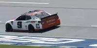 Bild zum Inhalt: NASCAR Talladega: Elliott siegt nach Überschlag von Larson