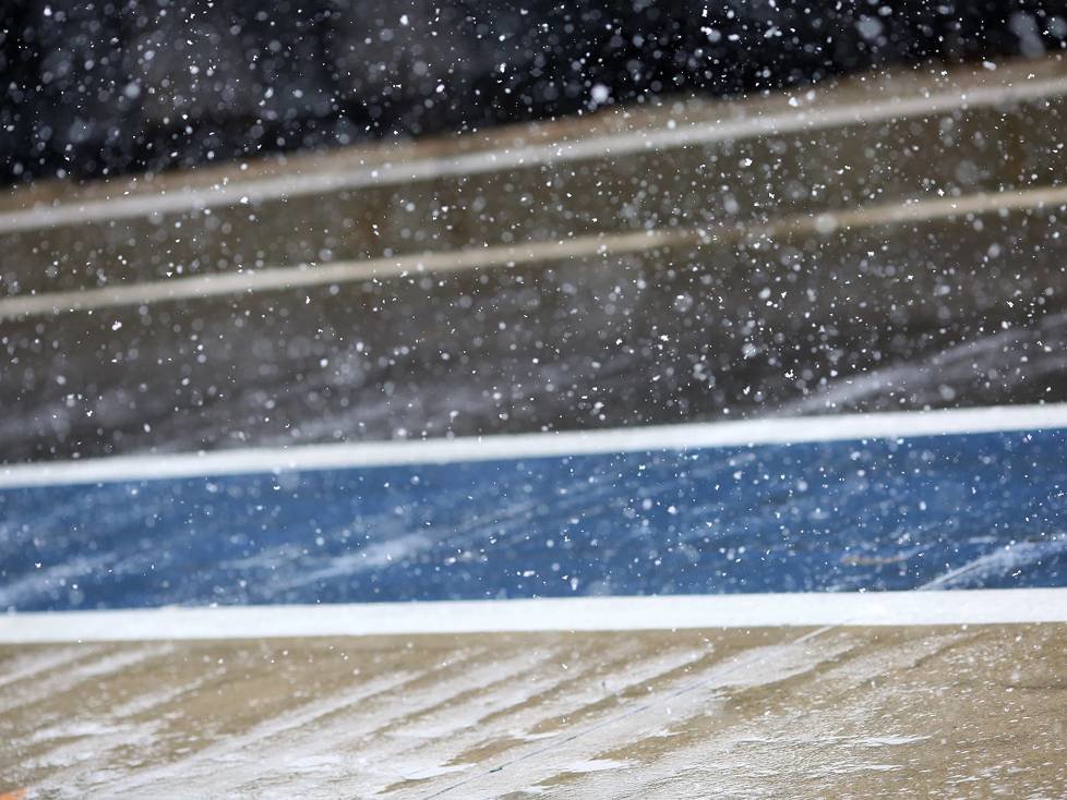 Schnefall, Silverstone 2016