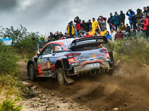 Andreas Mikkelsen Andreas Mikkelsen