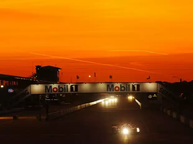 Kazuki Nakajima, Fernando Alonso Titel-Bild zur News: Kazuki Nakajima, Fernando Alonso