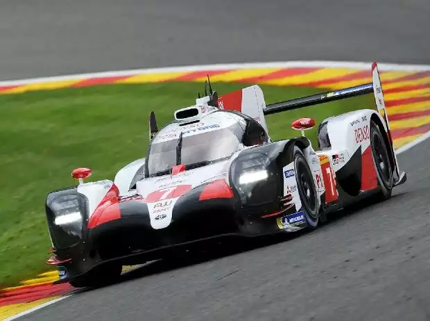 Jose-Maria Lopez, Kamui Kobayashi, Mike Conway Titel-Bild zur News: Jose-Maria Lopez, Kamui Kobayashi, Mike Conway