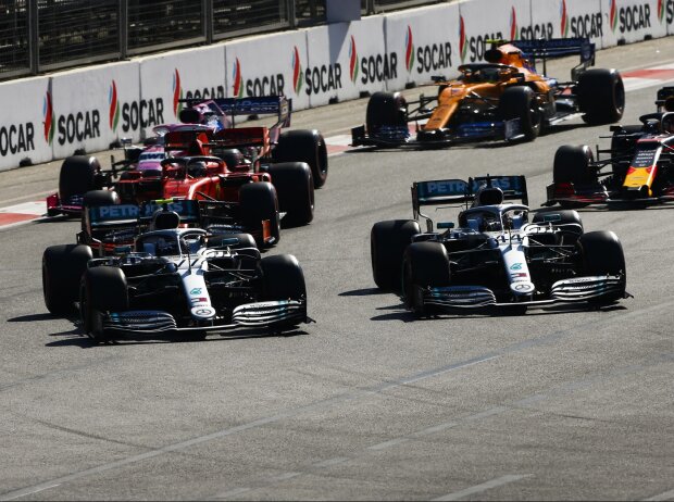 Titel-Bild zur News: Valtteri Bottas, Lewis Hamilton, Sebastian Vettel, Sergio Perez, Max Verstappen