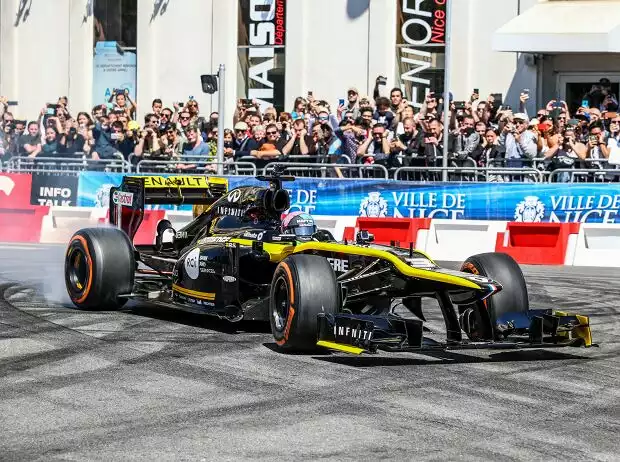 Daniel Ricciardo Titel-Bild zur News: Daniel Ricciardo