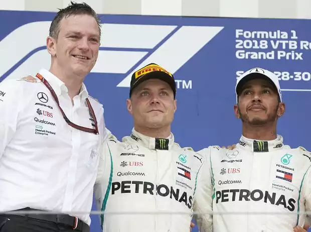 Valtteri Bottas, Lewis Hamilton Titel-Bild zur News: Valtteri Bottas, Lewis Hamilton