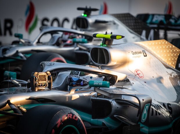 Valtteri Bottas, Lewis Hamilton Valtteri Bottas, Lewis Hamilton