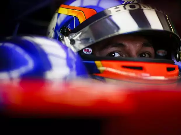Titel-Bild zur News: Alexander Albon
