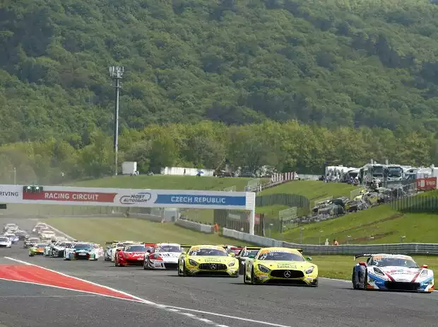 GT Masters, Start Titel-Bild zur News: GT Masters, Start
