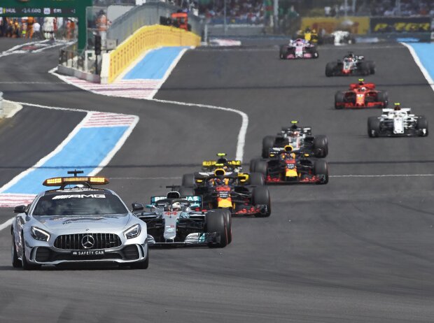 Lewis Hamilton, Max Verstappen, Daniel Ricciardo Lewis Hamilton, Max Verstappen, Daniel Ricciardo