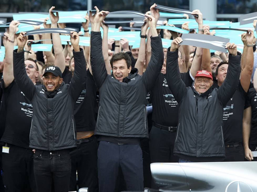 Lewis Hamilton, Toto Wolff, Niki Lauda