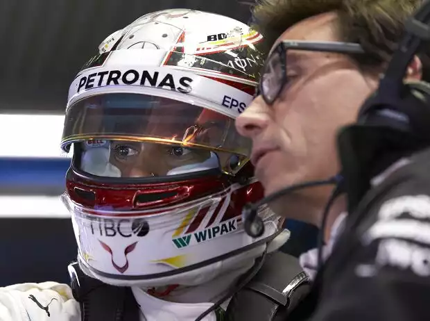 Titel-Bild zur News: Lewis Hamilton, Toto Wolff
