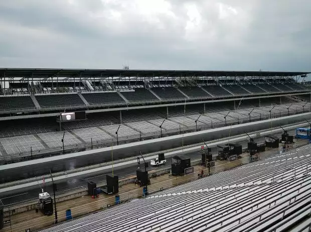 Regen, Indianapolis Motor Speedway Titel-Bild zur News: Regen, Indianapolis Motor Speedway
